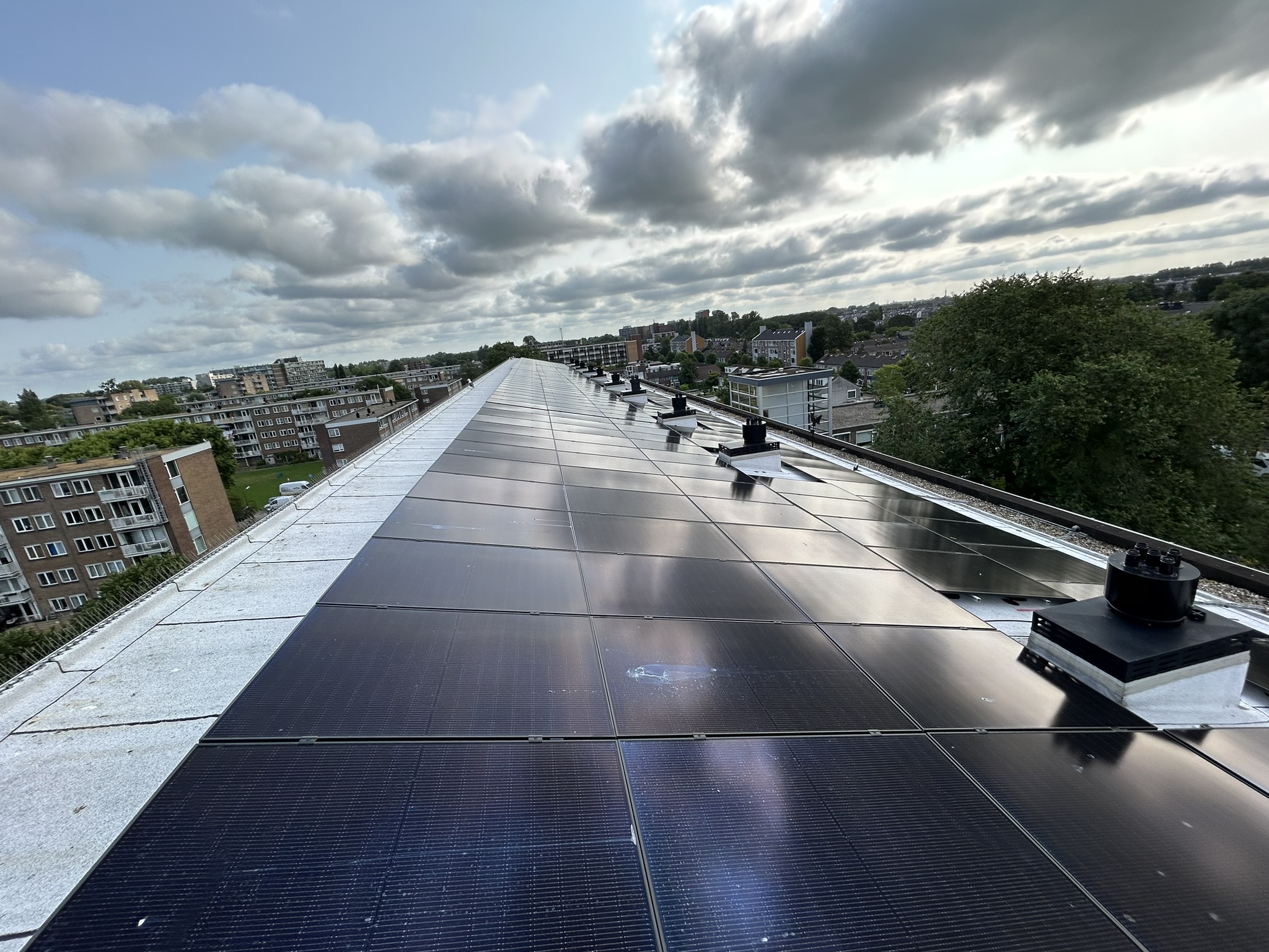 Zonnepanelen installatie